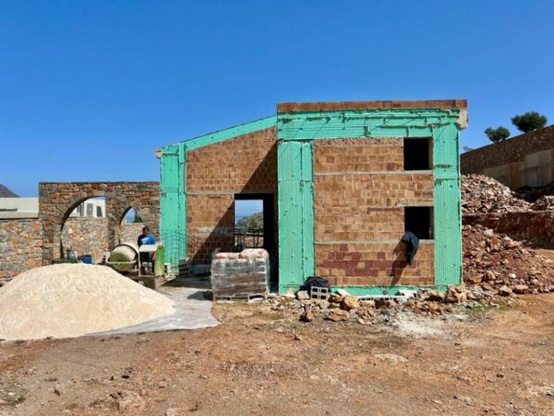 Plaka bei Elounda Kreta, Plaka Elounda: Unfertige Villa mit Pool und Meerblick Haus kaufen